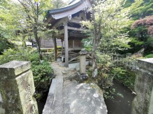 三角寺（65番）さんかくじ